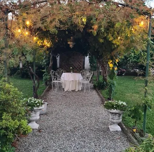 Dragonfly Bianca Bed & Breakfast 4*