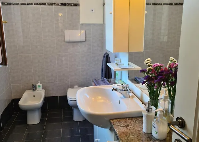 Dragonfly Bianca לינה וארוחת בוקר